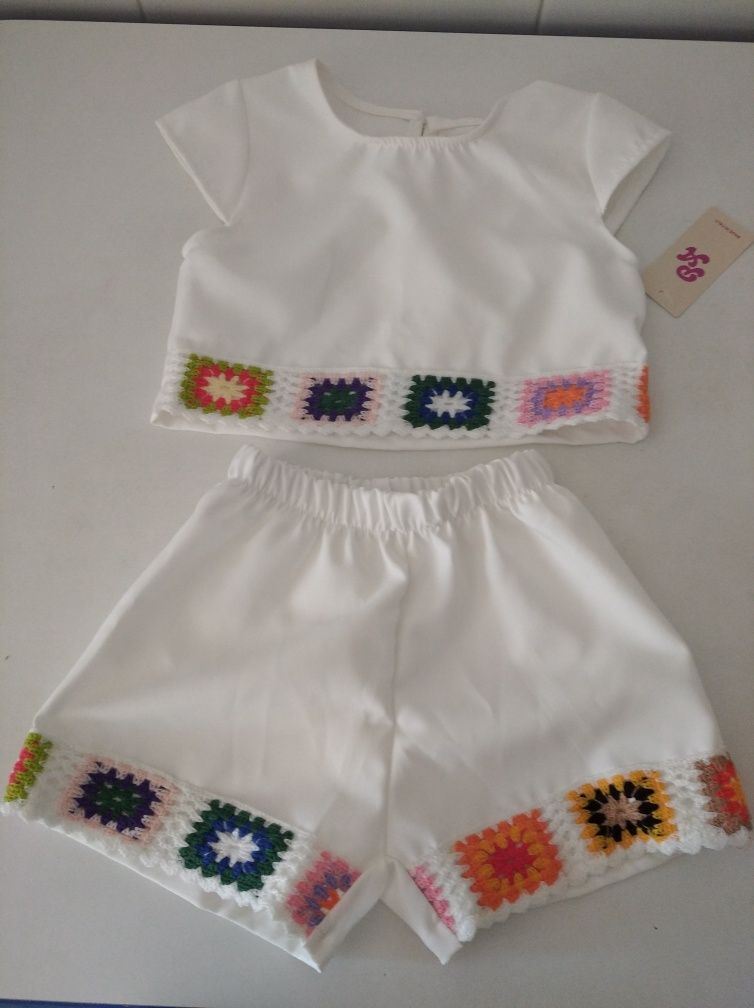 Conjunto de menina tamanho 6 anos novo