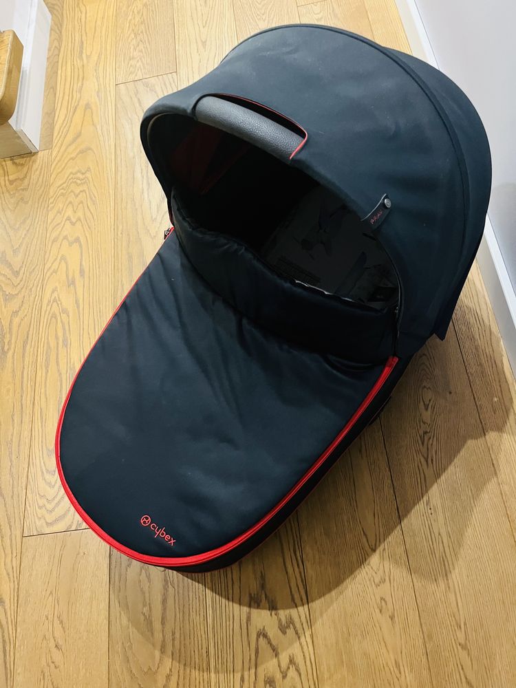 Gondola CYBEX Priam 2.0 Ferrari Black