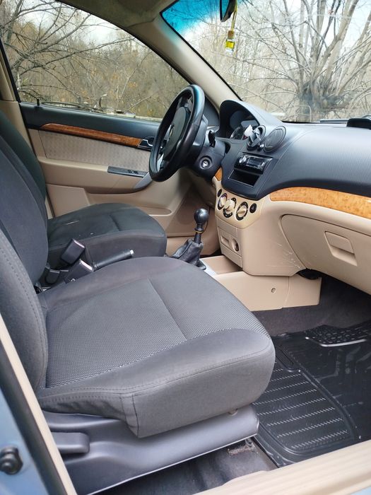 Продається машина Chevrolet Aveo в гарному стані