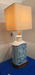 Lampa stojąca Lady Hampton ceramiczna 0.85 cm wysokość