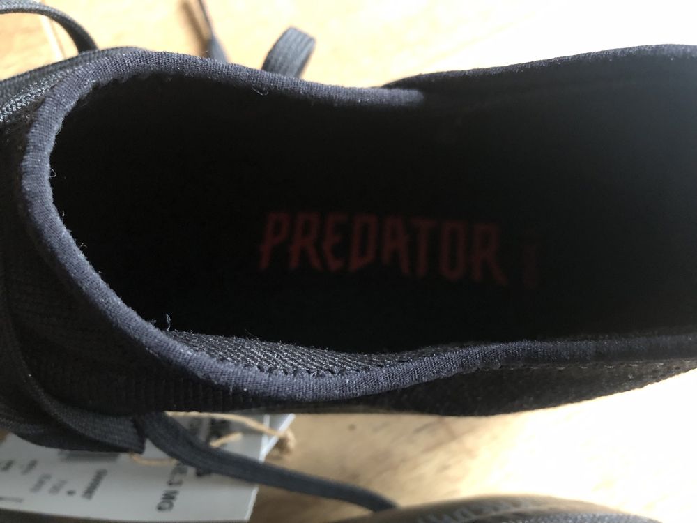 Buty adidas - Predator (korki)rozm.43 1/3