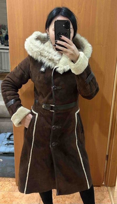 Продам дублянку,жіночу,натуральна замша,майже нова