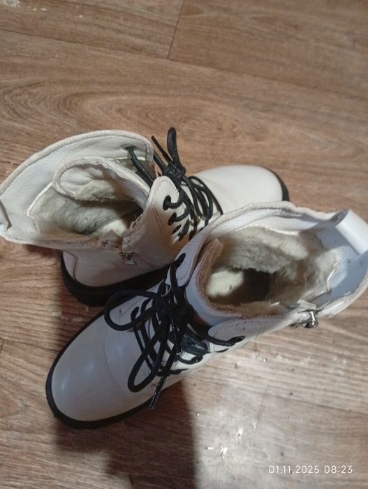 Ботінки боти Нові Зимні р. 37