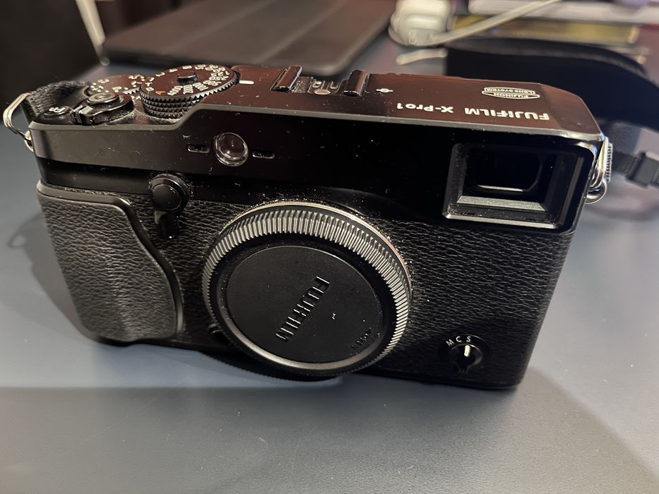 Fujifilm xpro 1 + sample