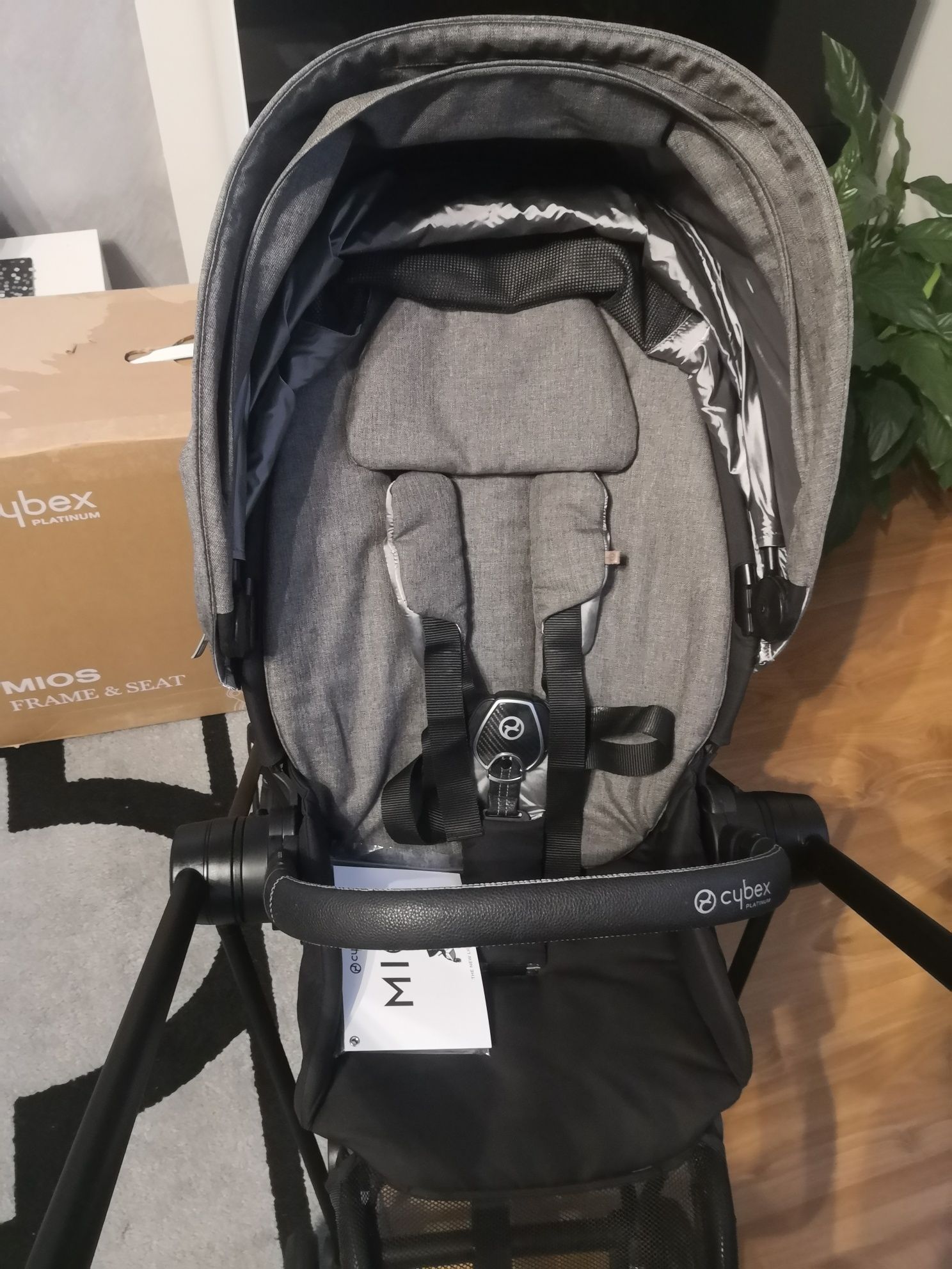 Wózek spacerowy Cybex Mios Manhattan Grey Stan idealny gwarancja