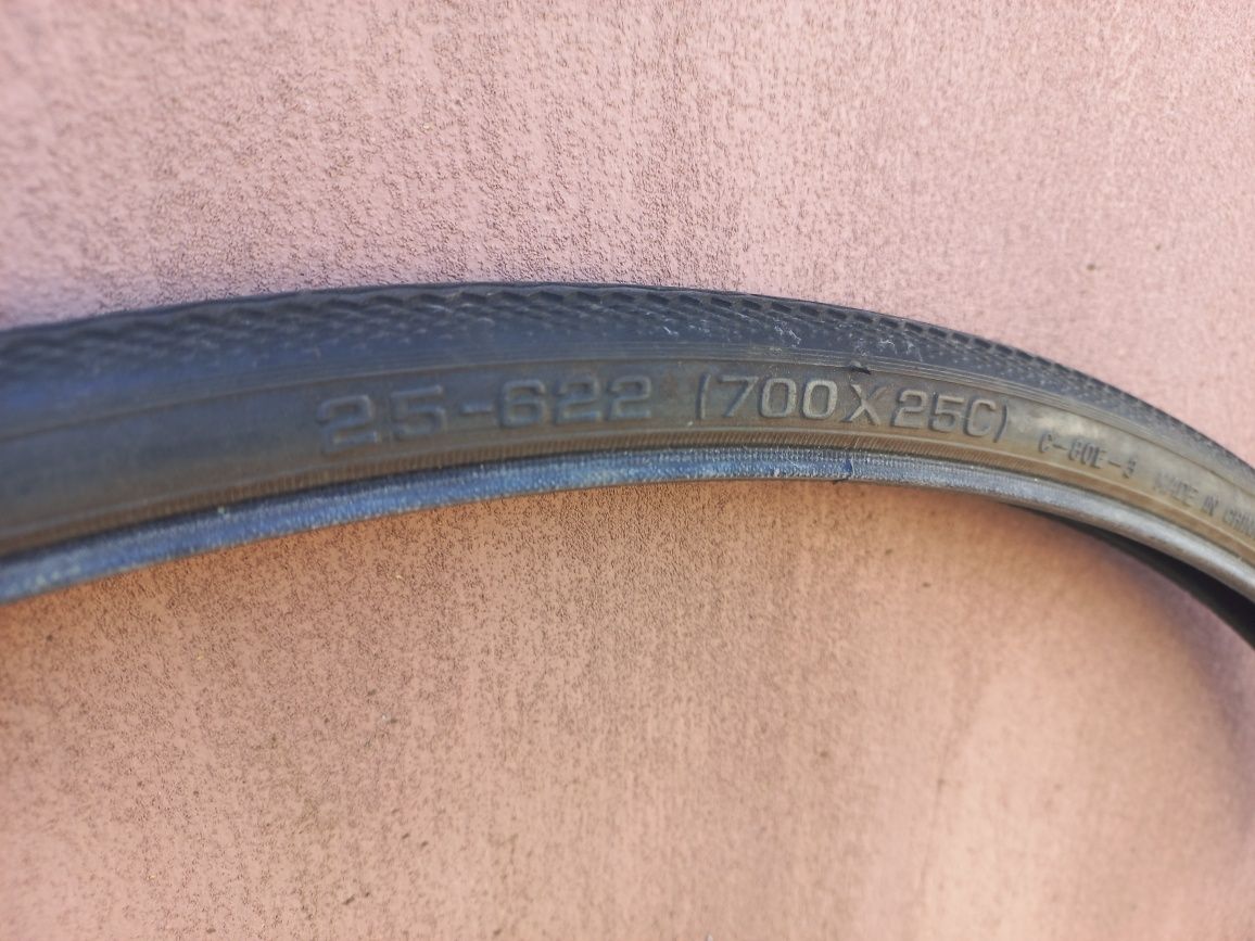 Велосипедна гума 25-622 (700×25с)на 28"  б/у