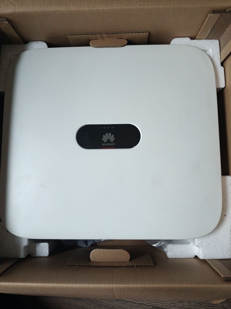 Falownik 4kW Inwerter Huawei 4KTL-M1