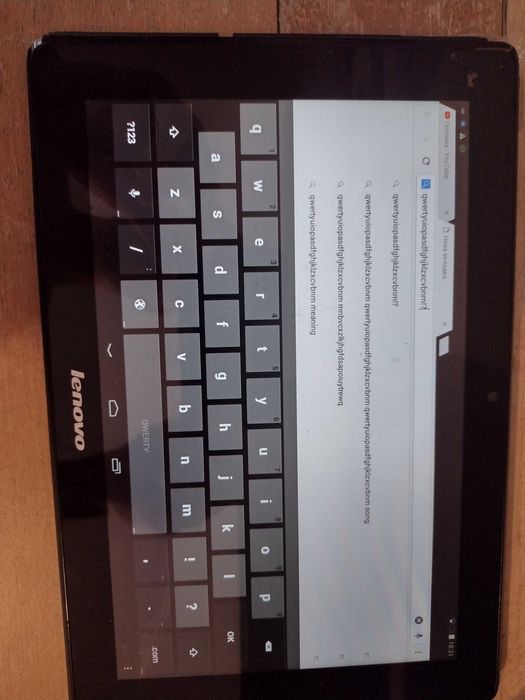 Планшет Lenovo Tab10