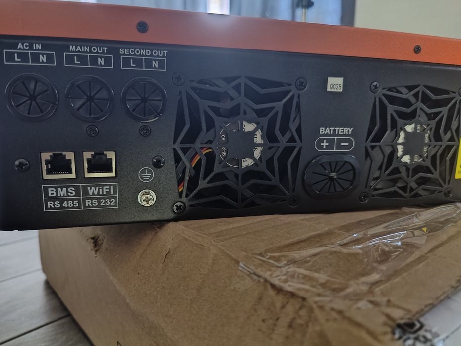 Гібридний інвертор Powmr 6.2кВт 48v