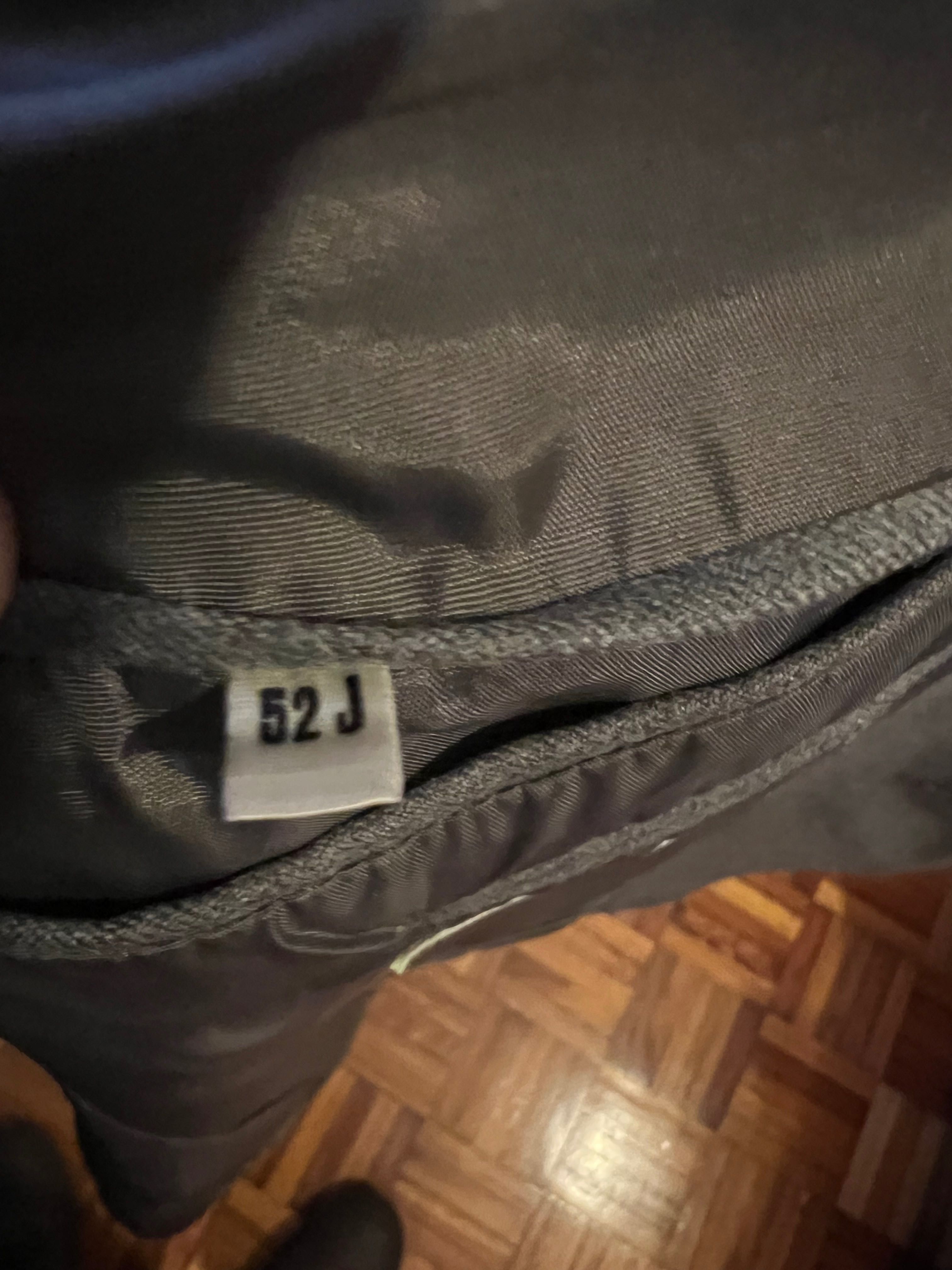 Fato cinzento de homem para inverno