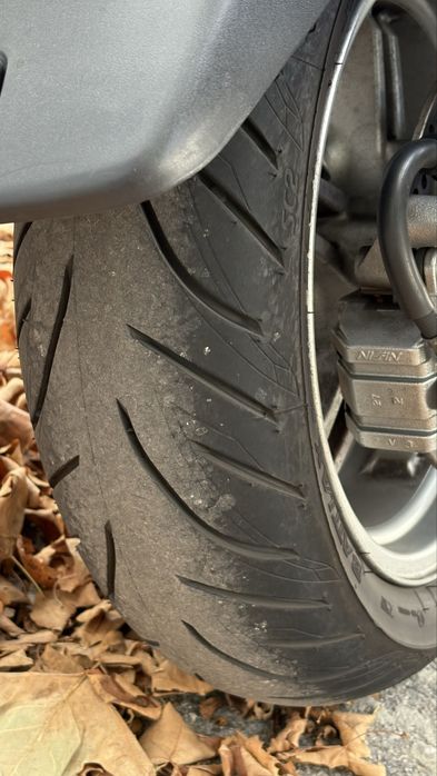 Suzuki Burgman 650 Executive impecável