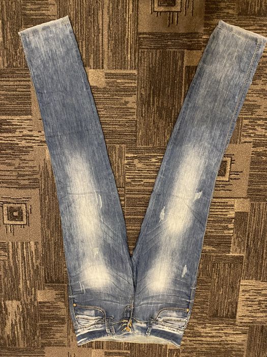 Віддам джинси жіночі