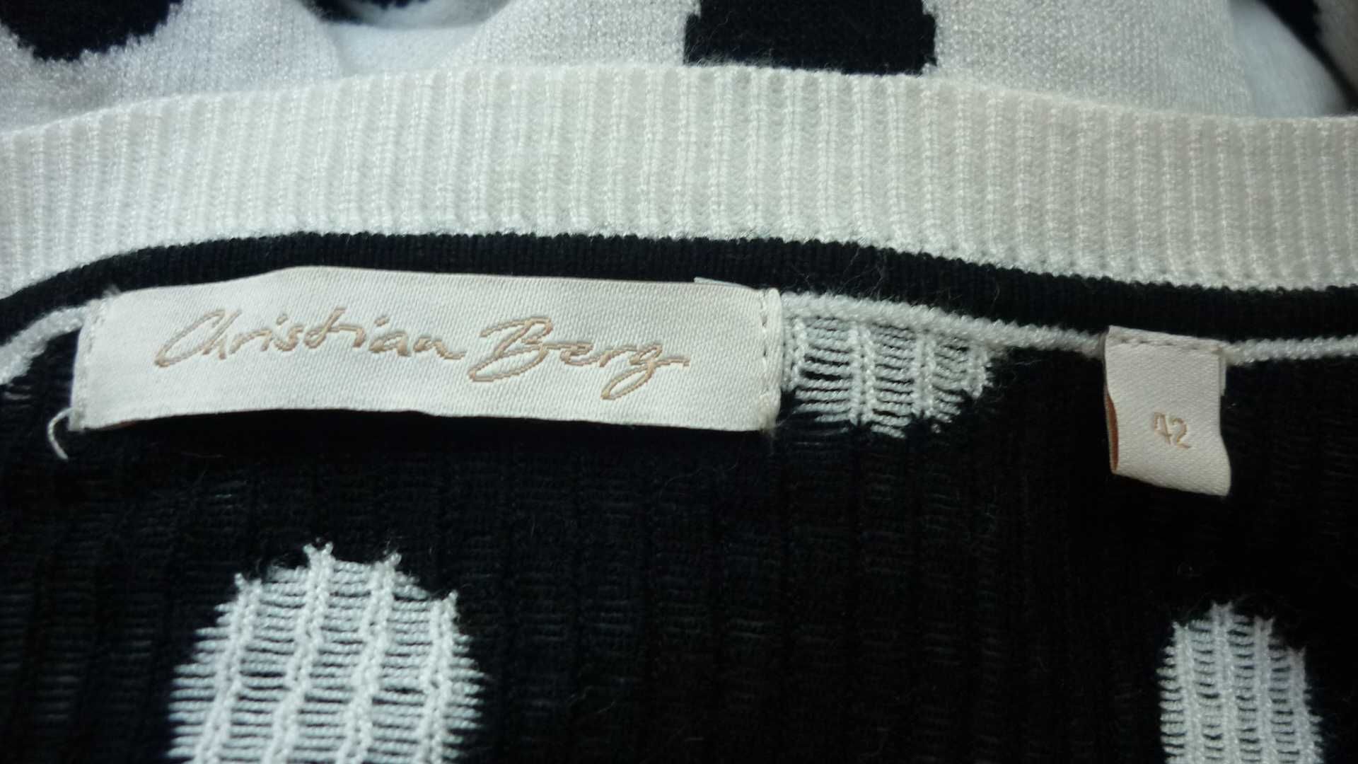 Christian Berg- wiskozowy sweter w grochy  r; XL