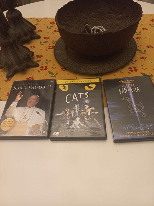 3 DVD,s duplos. Lindos. Tardes de domingo. Diferentes mas especiais