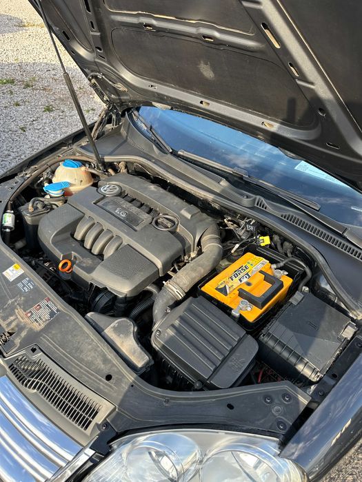 Продам  Volkswagen Jetta 2006 рік можлива розстрочка,кредит,обмін!