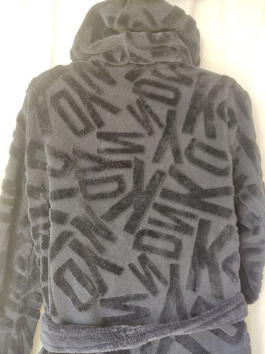 Халат с капюшоном DKNY