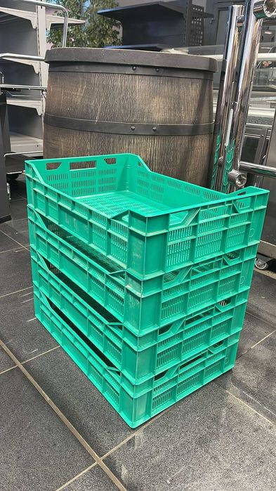 Skrzynki plastikowe nowe