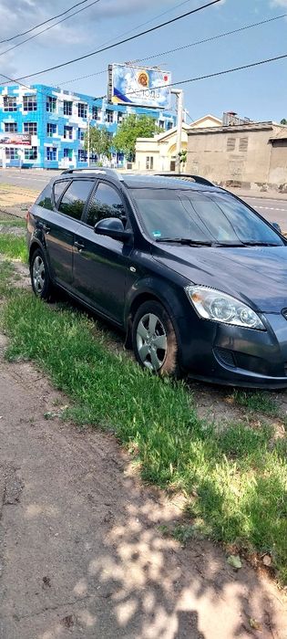 Продам КИА сид универсал