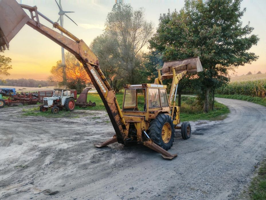 Koparko - Ładowarka HYDREMA F9 sprawny wraczek ( nie ford case mf )