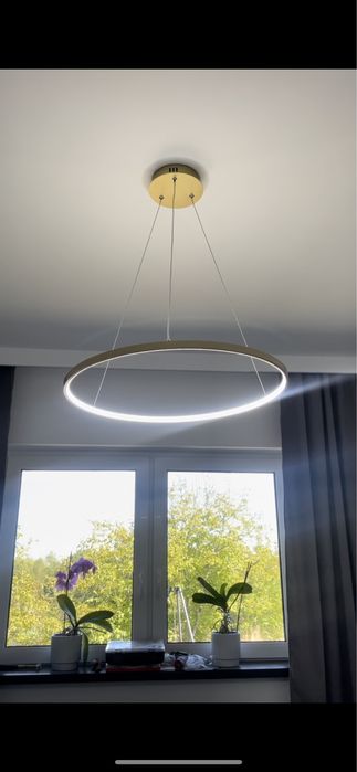 Lampa wisząca LED marki Breno