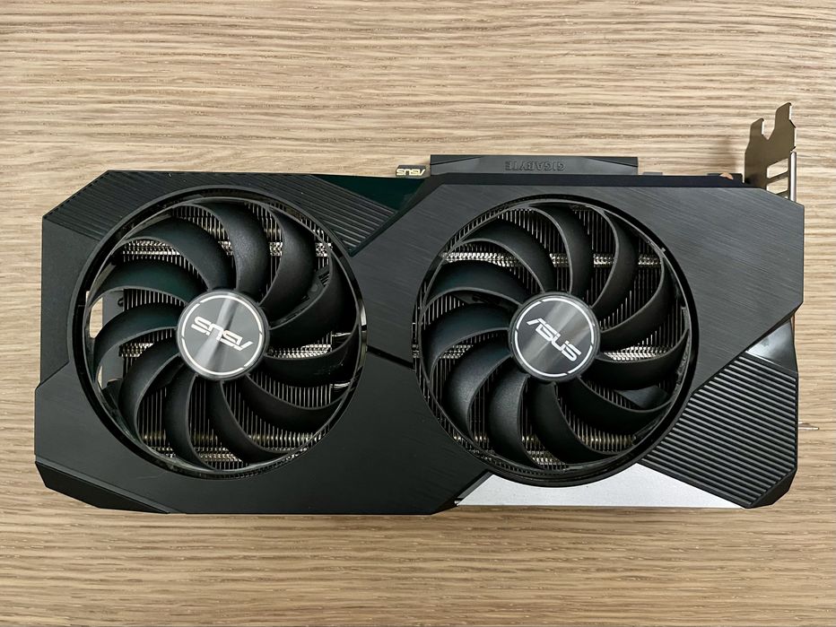 Nvidia RTX 3060 Ti 8GB - 3 anos
