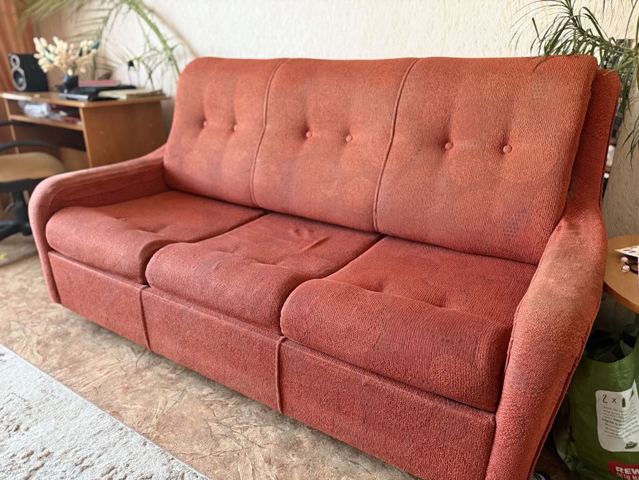 Диван розкладний (самовивіз)