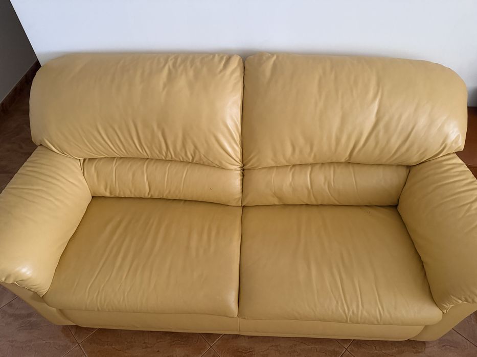 Conjunto de sofa e duas poltronas