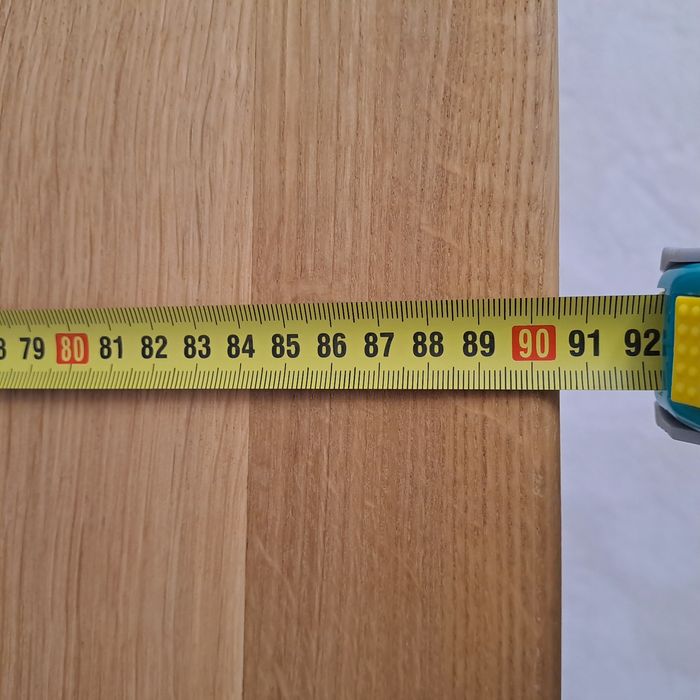 Nowy stół z litego drewna,surowy.