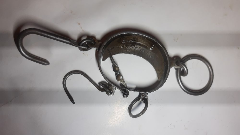 Stara , zabytkowa waga księżycowa