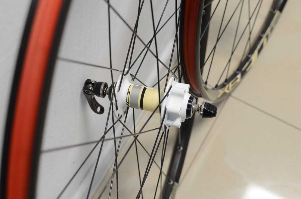 26" безкамерні колеса DT Swiss XR 30