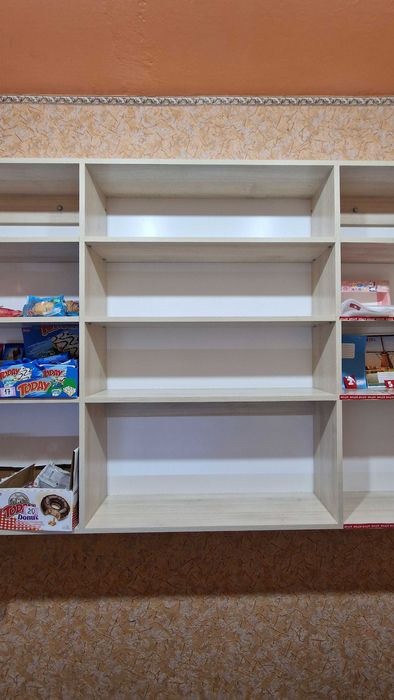 Полиця навісна торговельна