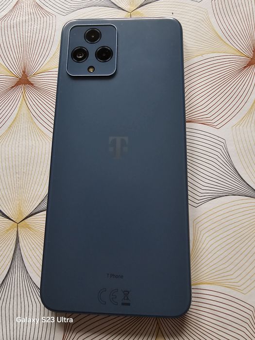 Smatfon Tphone  idealny