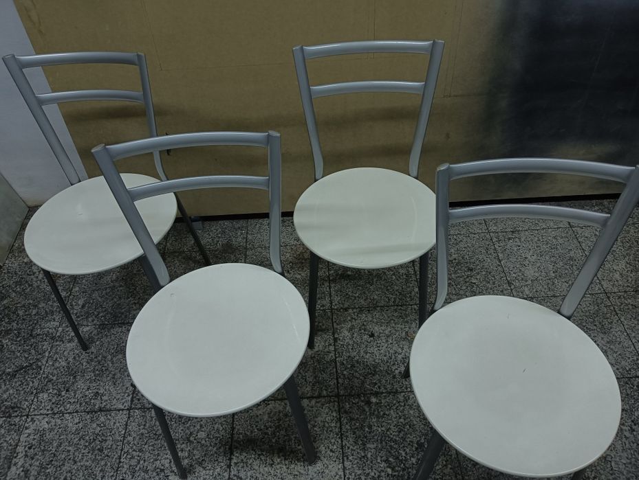 4 cadeiras cozinha