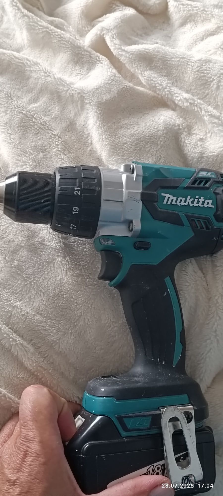 Makita  ddf481z 13mm
