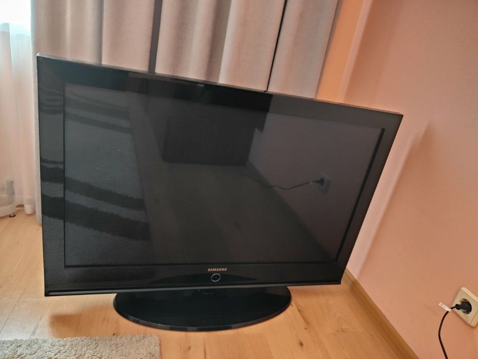 Телевізор Samsung,42 ",плазма