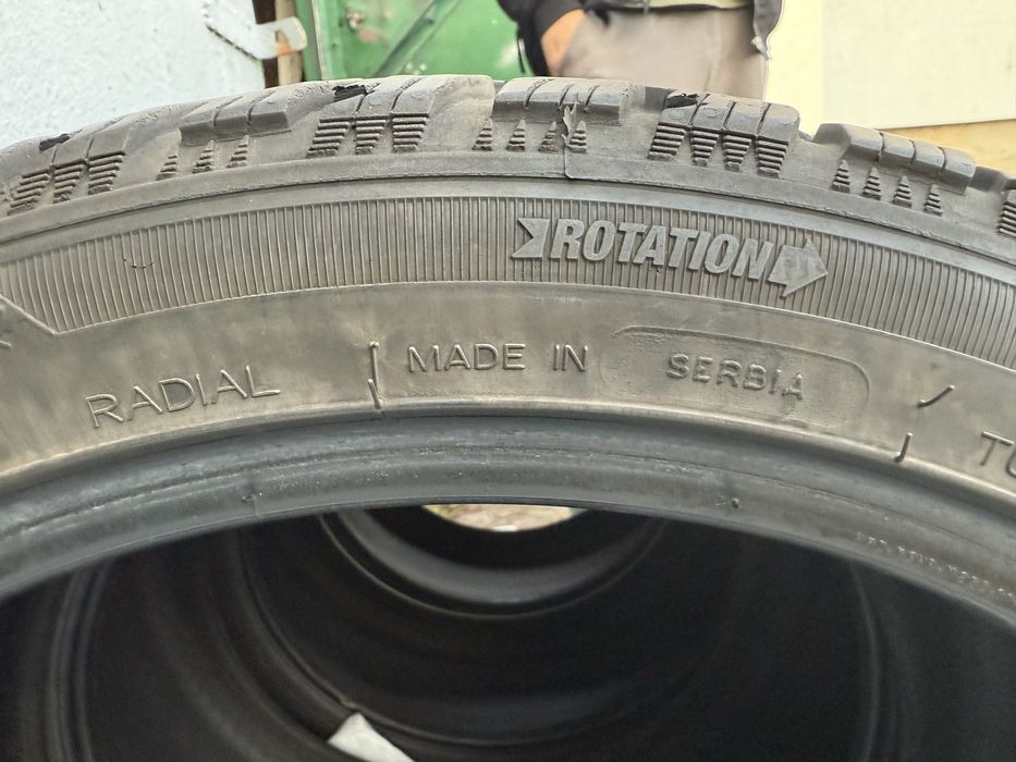 235/40/18 зіма TIGAR