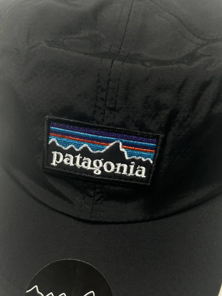 Оригінал. Кепки Patagonia.