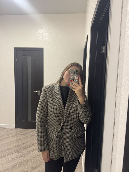 Пиджак женский Zara