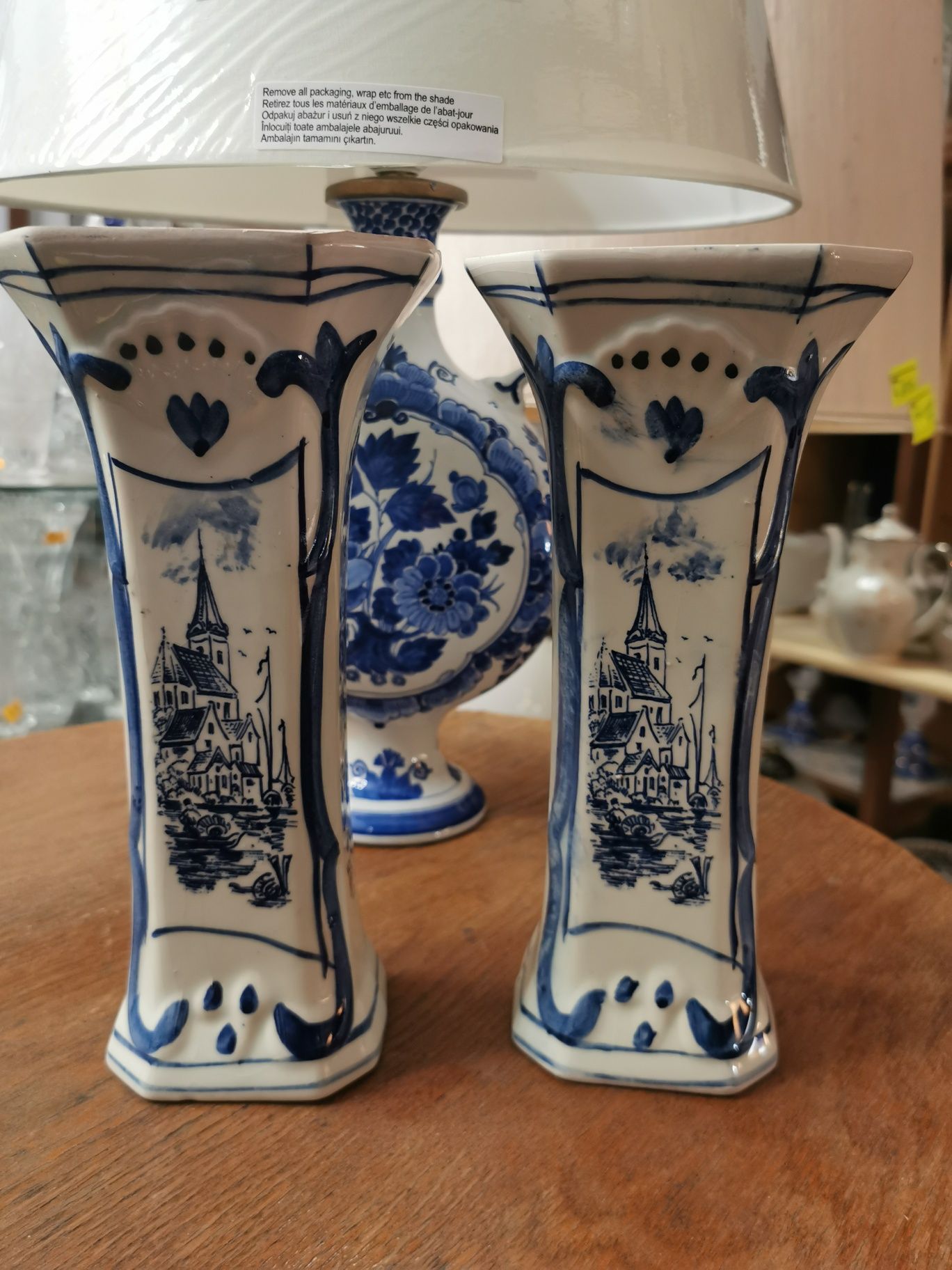 Wazon hand painted delft