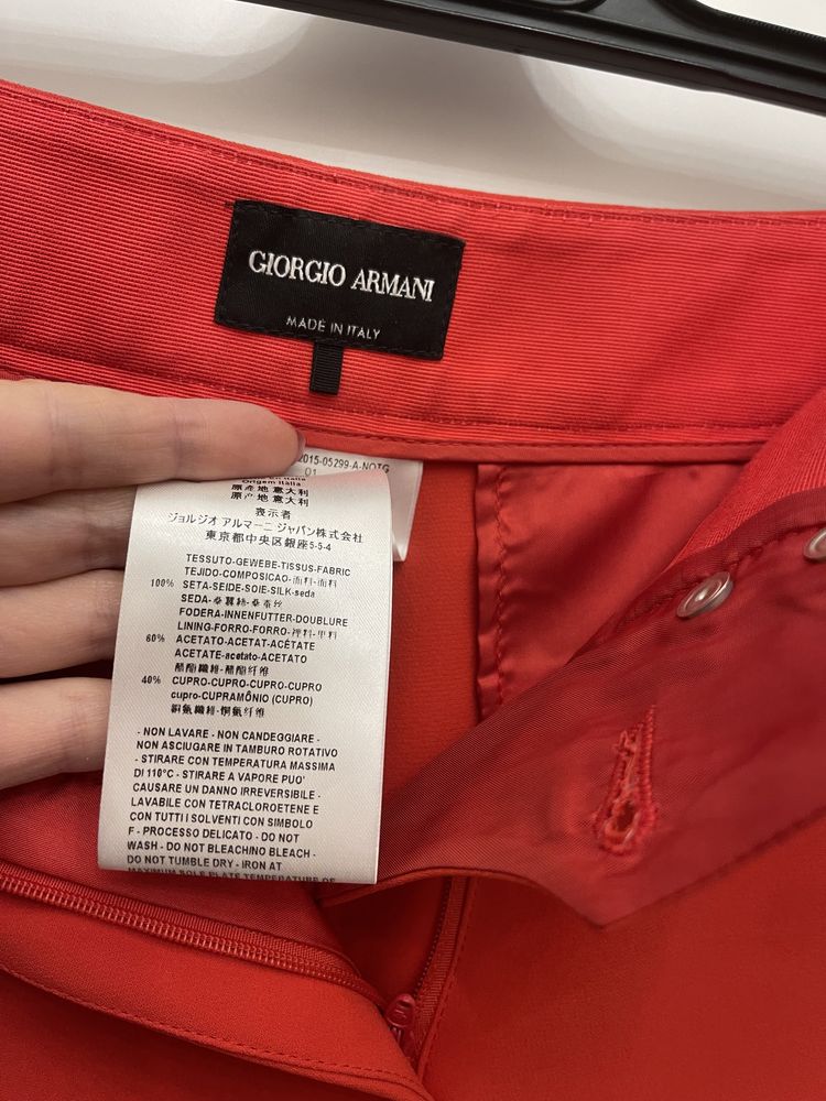 GIORGIO ARMANI piękne klasyczne spodnie, 100% jedwab