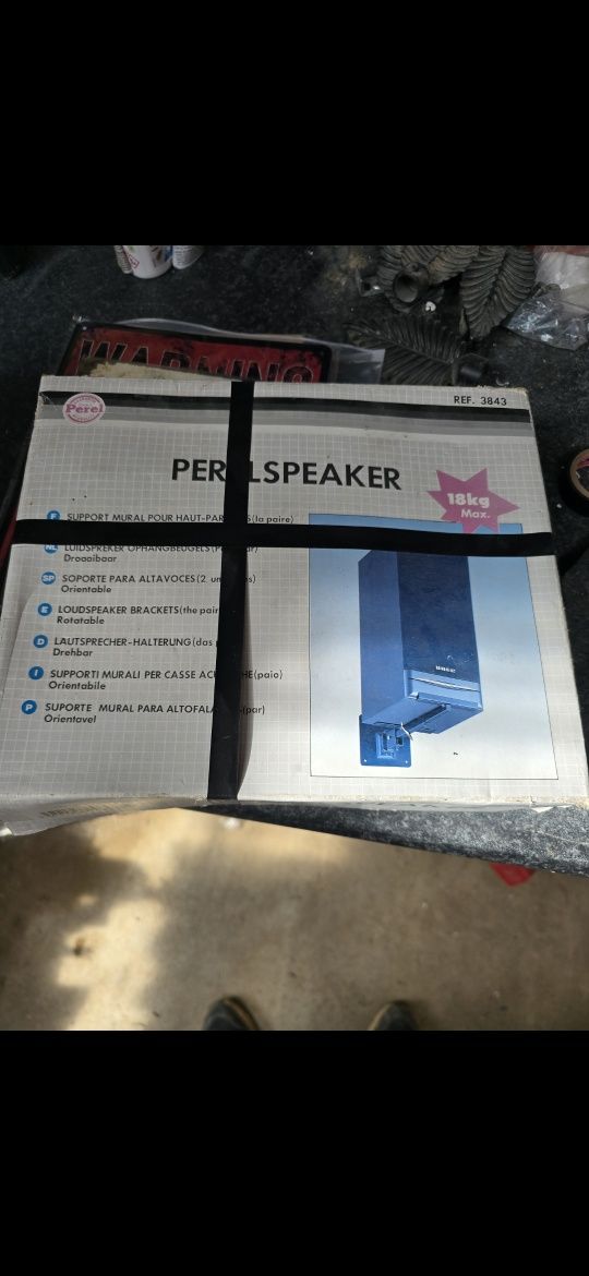 Suporte de parede para coluna audio