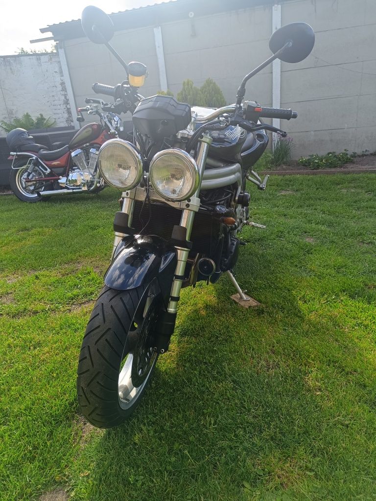Triumph speed triple 955i 2001