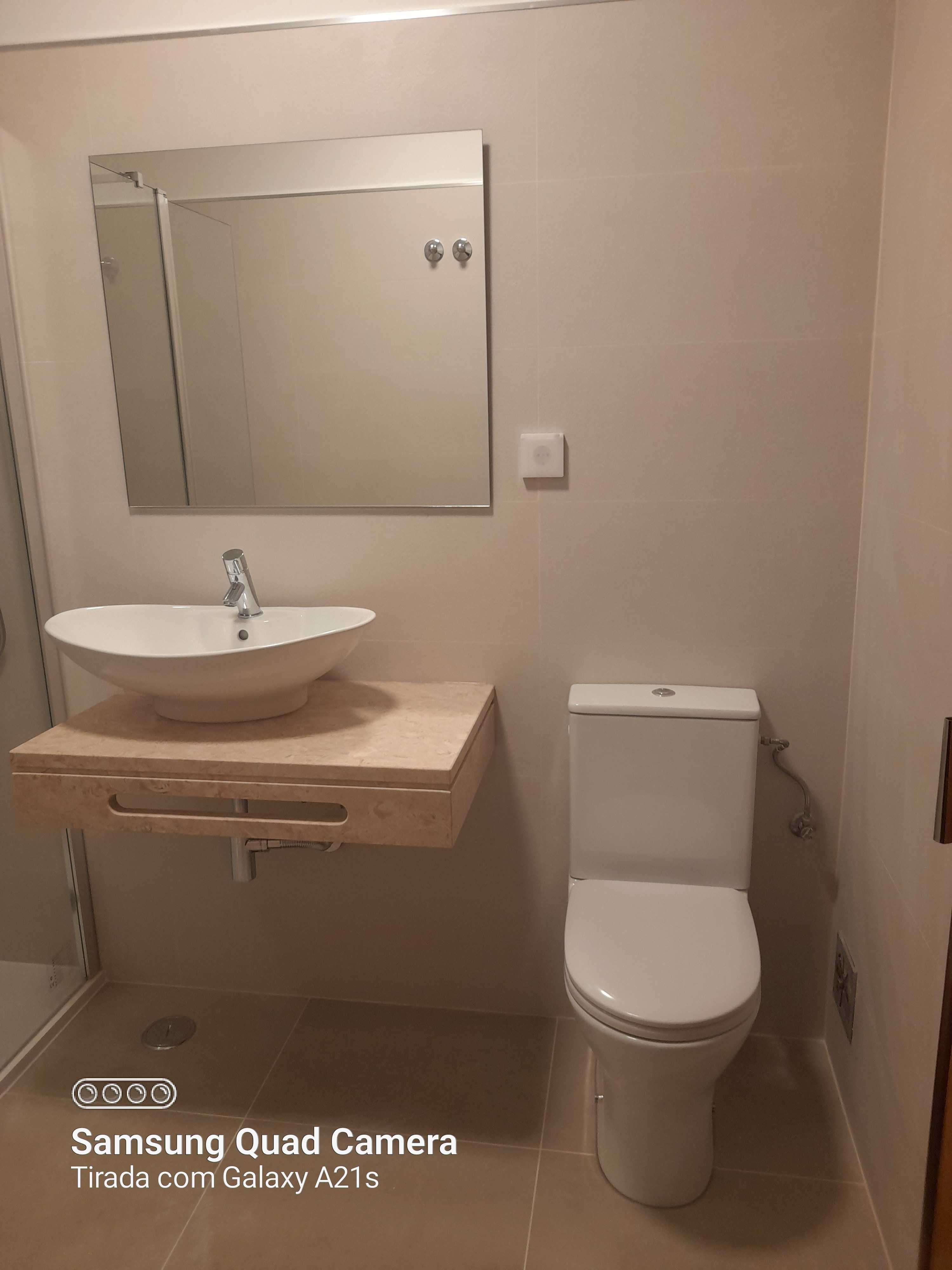 Quarto para estudantes Linha Amarela, Odivelas, Centro, Junto ao Metro