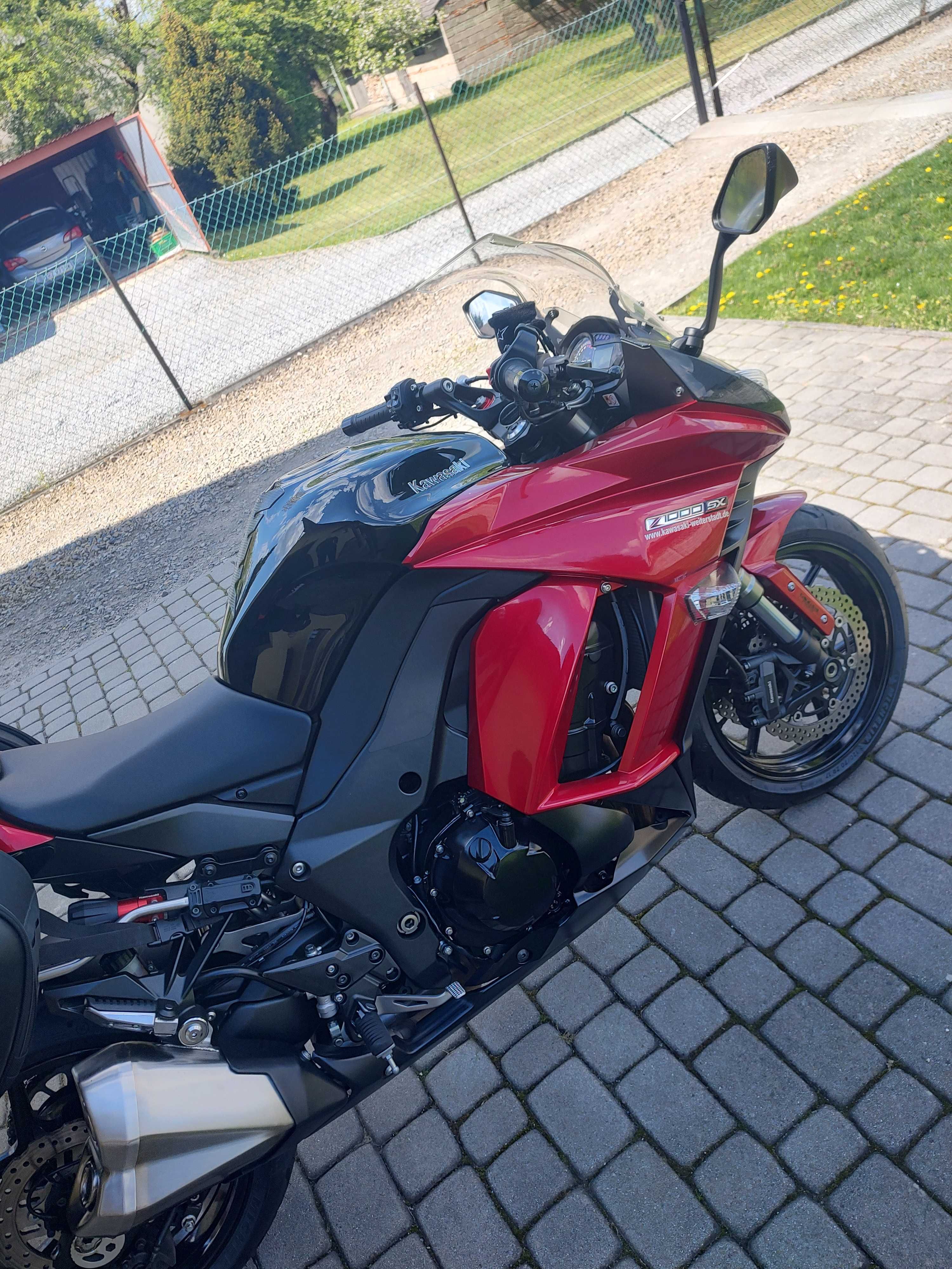 Kawasaki Z1000sx Piękna Czerwień Przepiękna.