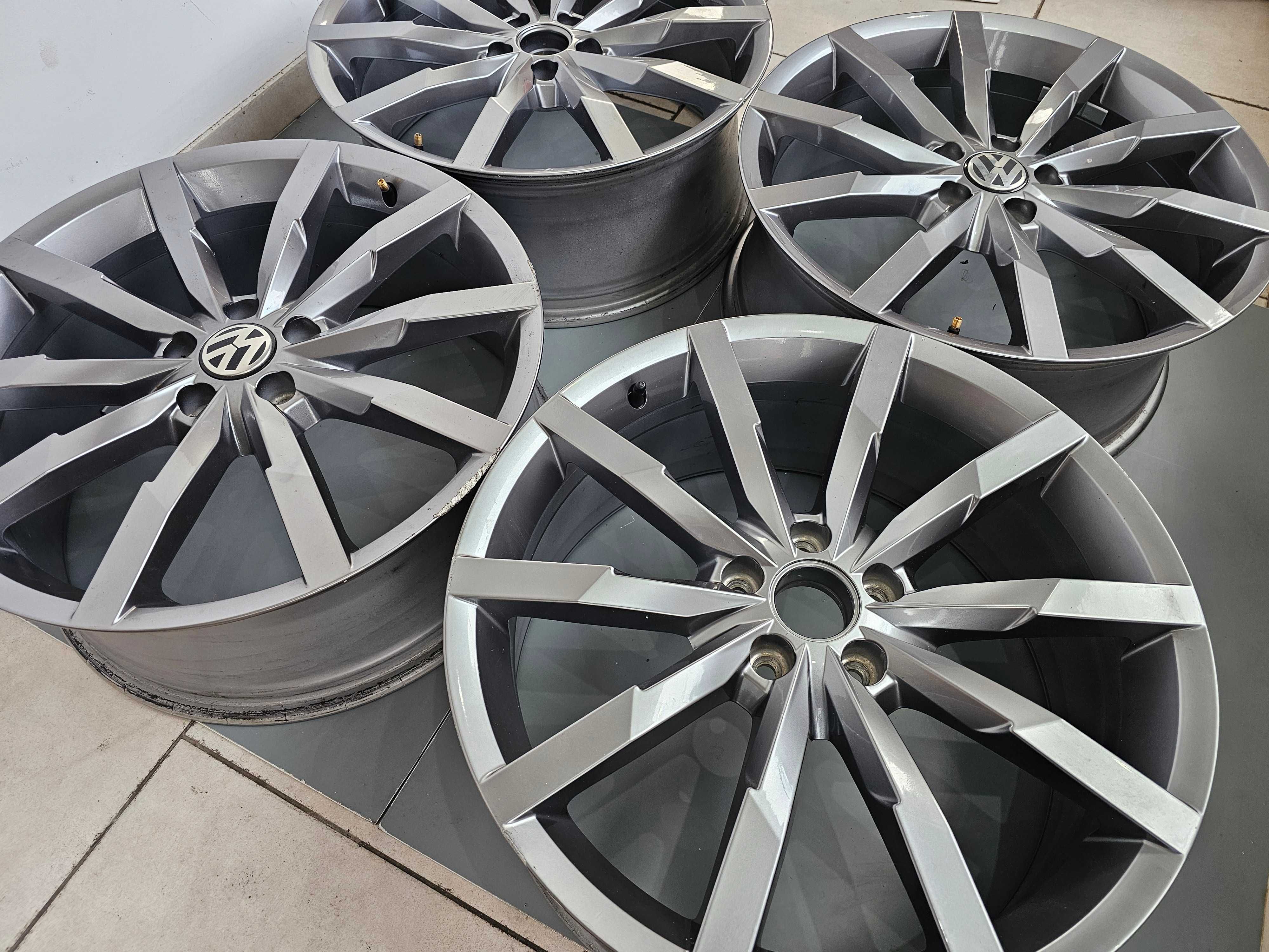 Felgi VW Monterey 5x112,  Volkswagen 8JX20 ET48 20 cali Passat