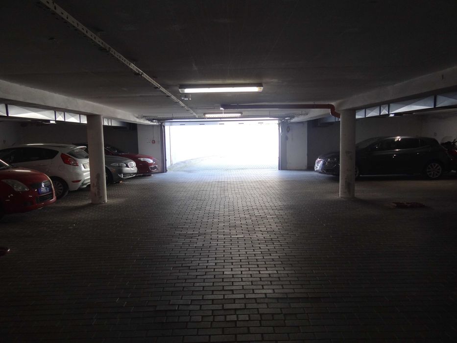 Wynajmę podziemne miejsce parkingowe Lublin ul.Słomkowskiego