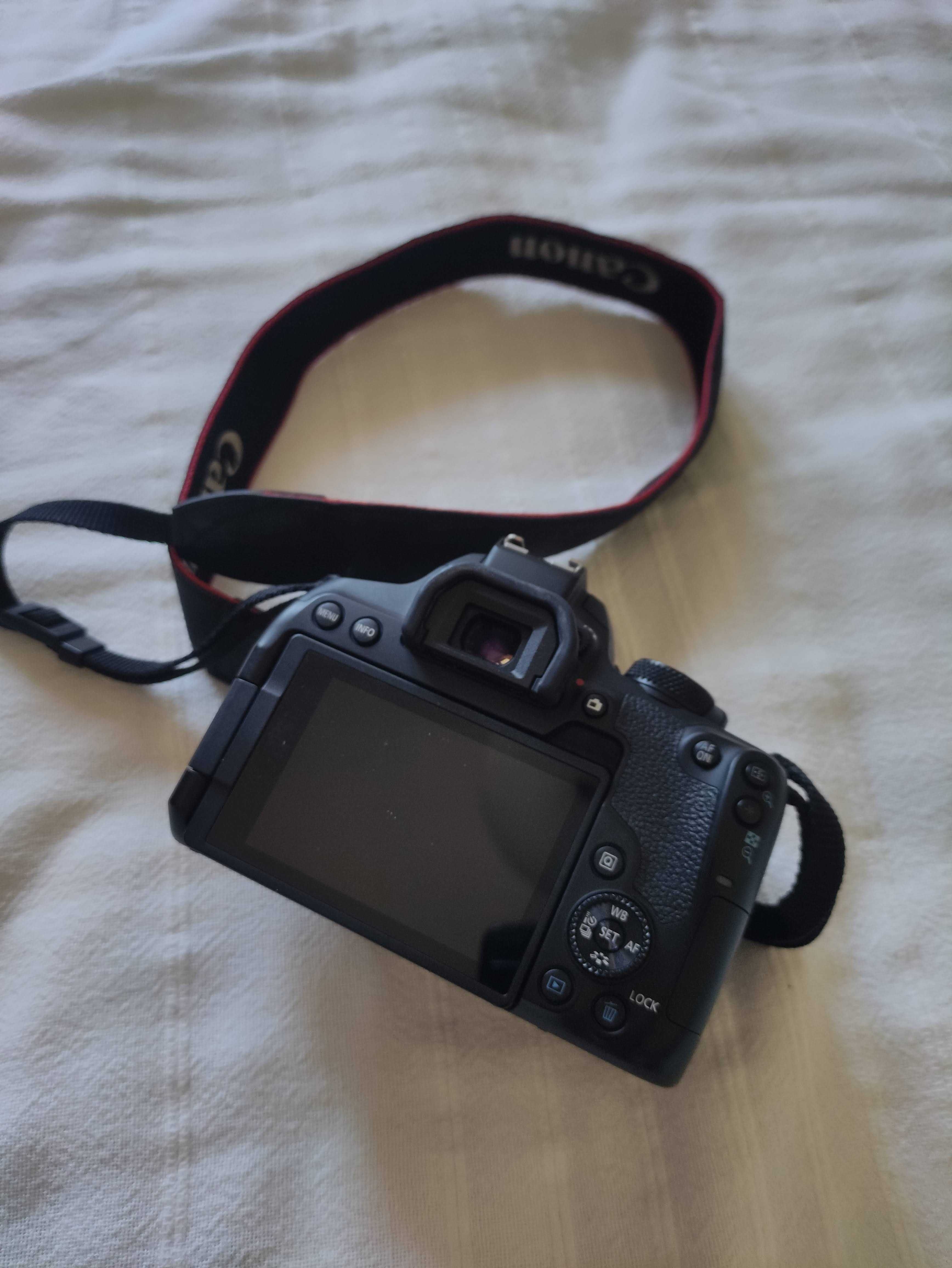 Canon EOS 850D + 2 Objetivas