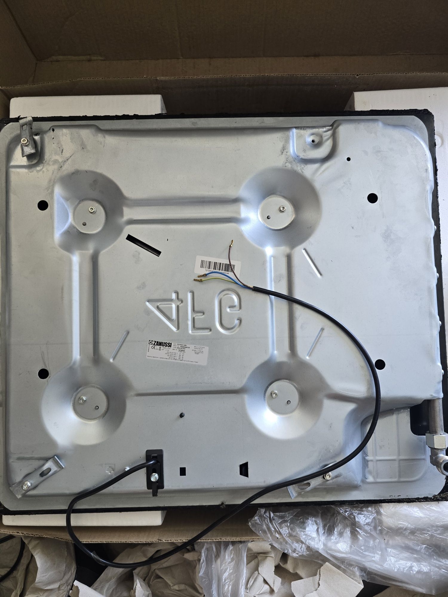 Placa Zanussi gás 4 bocas com 4 isqueiros eléctricos