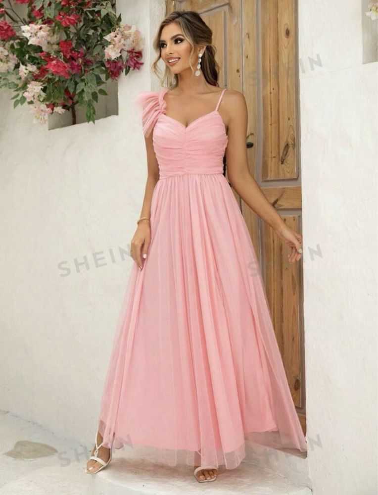 Sukienka różowa elegancka