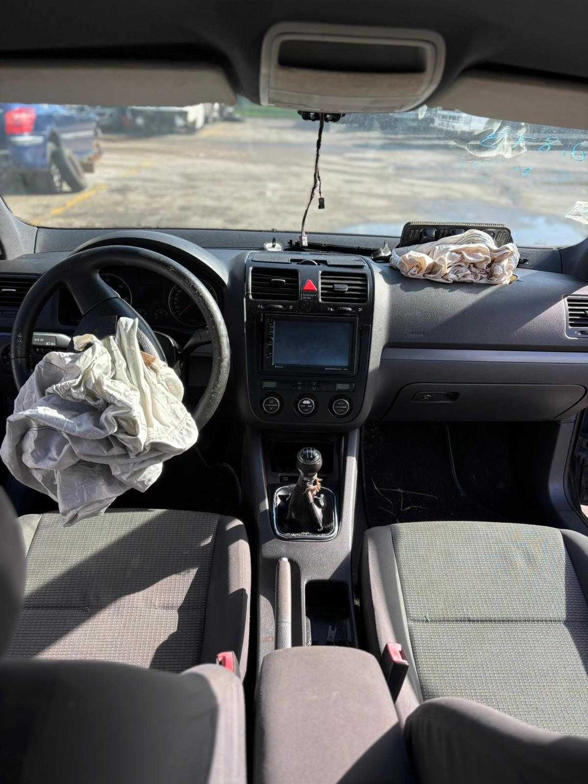 VW JETTA, 1.9 TDI para Peças